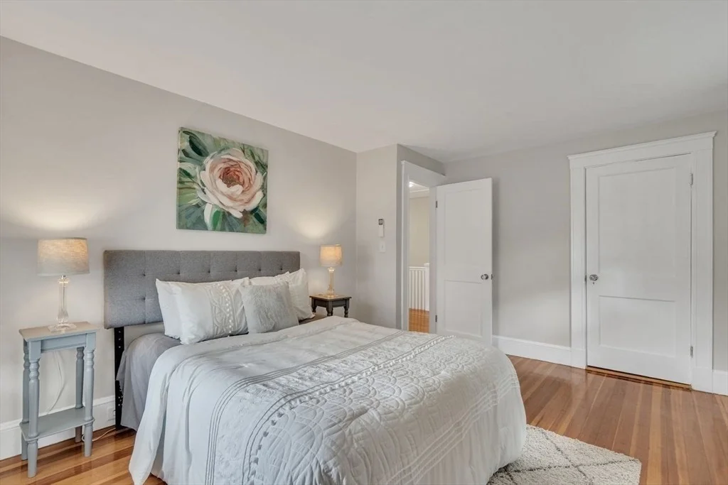 Photo of 5 Maple St