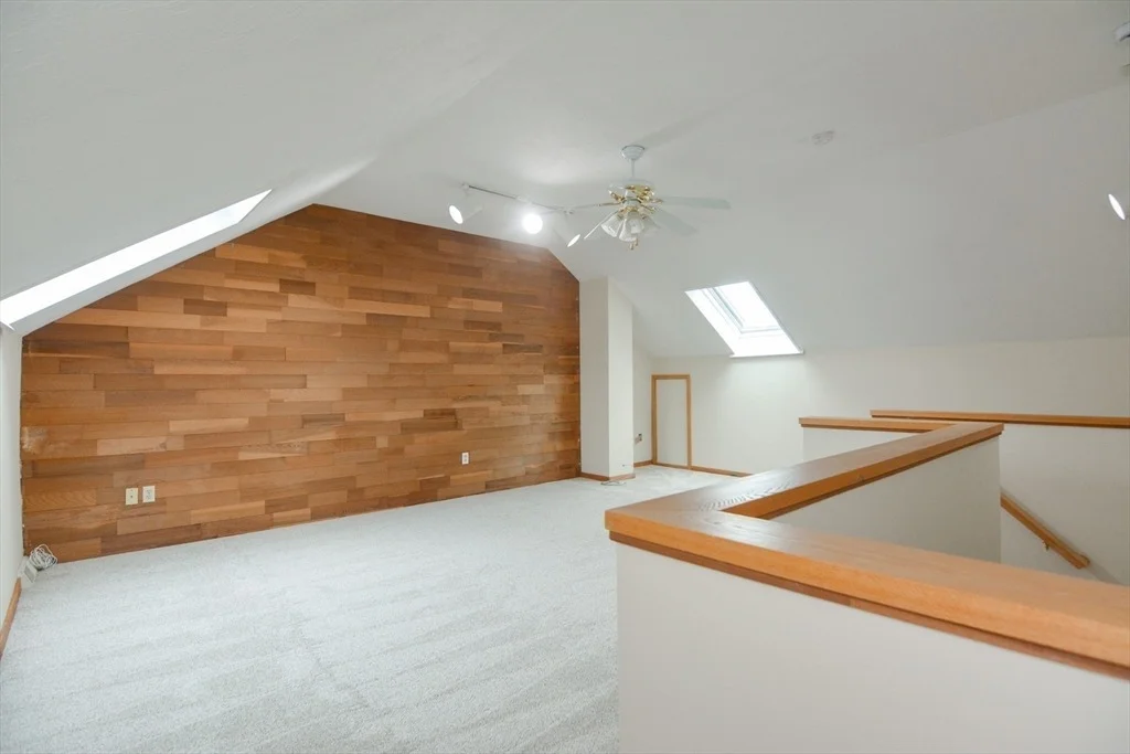 Photo of Unit 106 at 31 Blithewood Avenue