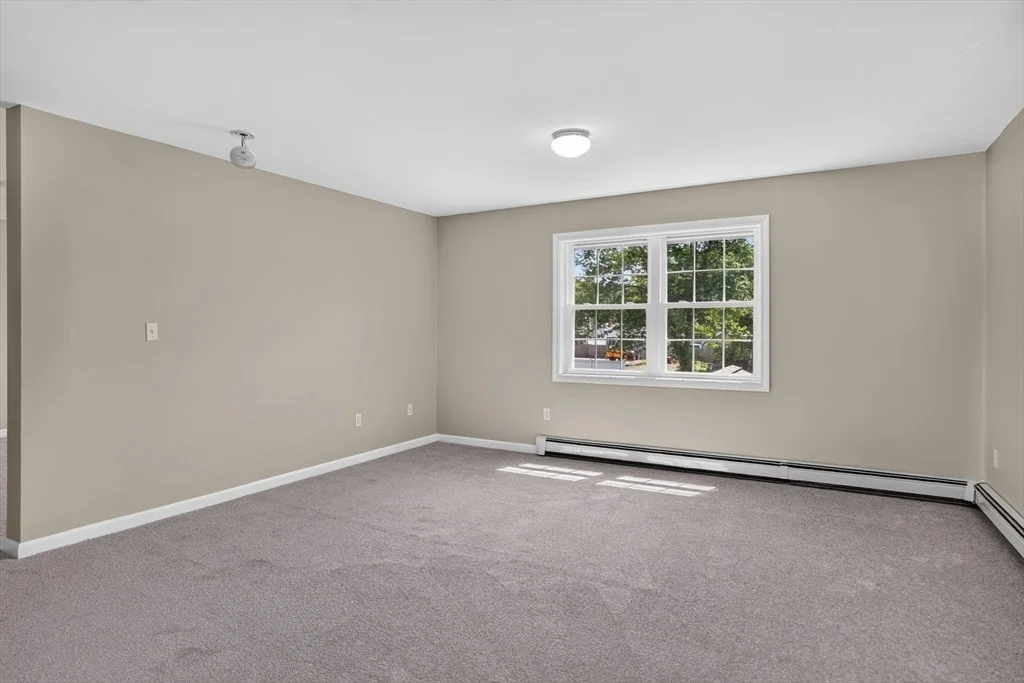 Photo of 24 Reo Rd