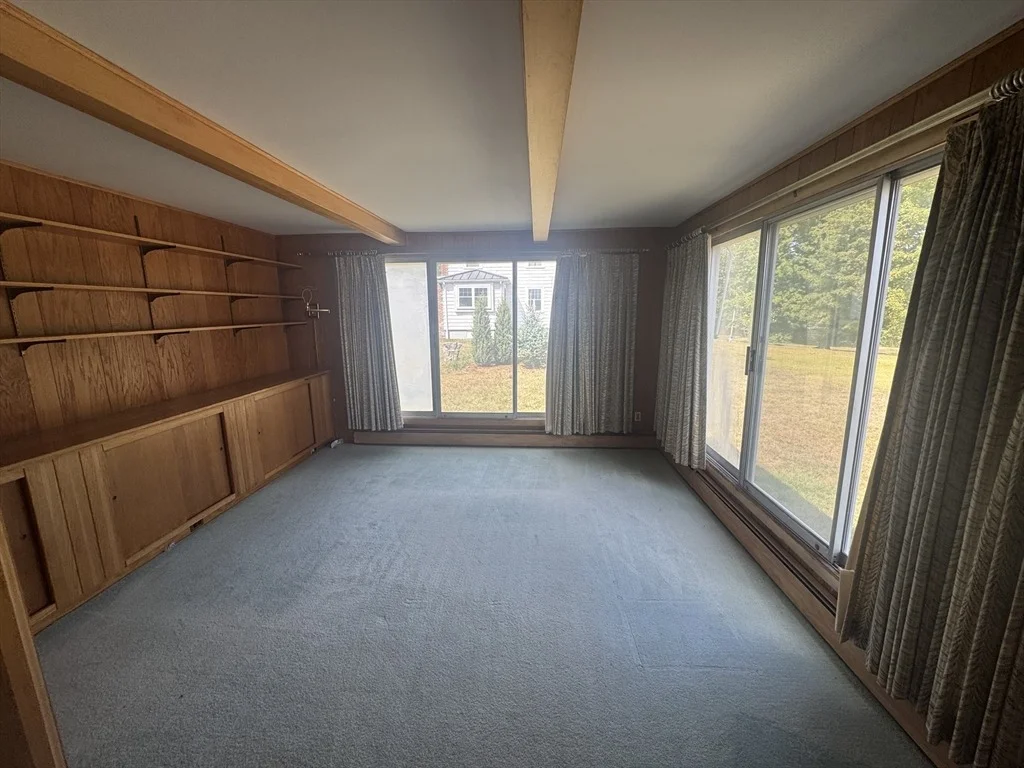 Photo of 42 Benjamin Rd
