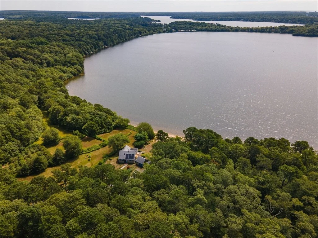 Photo of 418 Massasoit Trail
