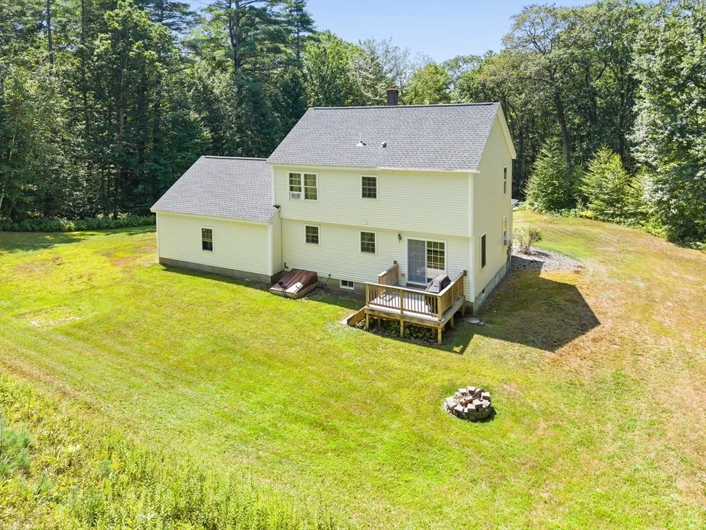 Photo of 32 Old County Rd