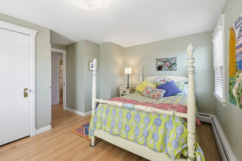 Photo of 11 Drury Ln