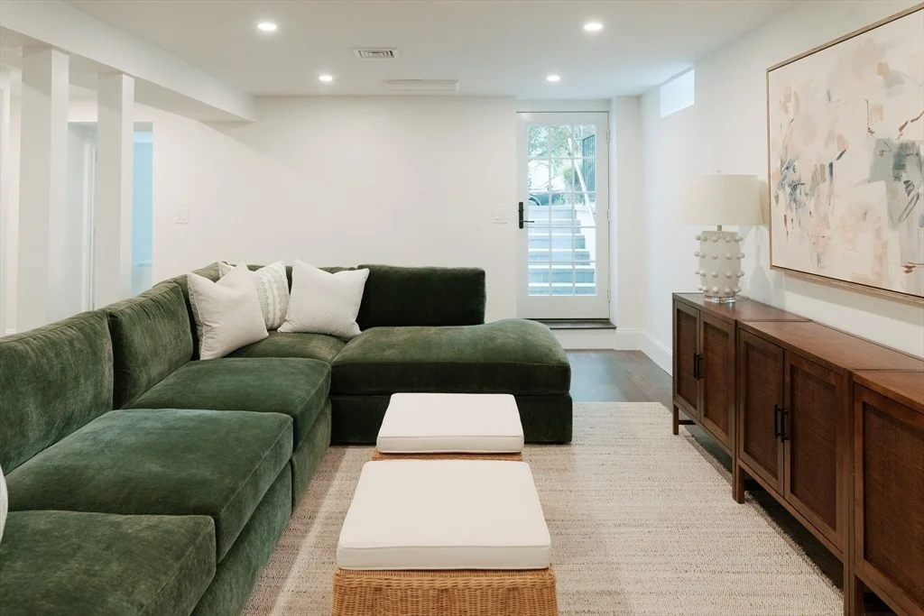 Photo of 21 Wellesley Ave
