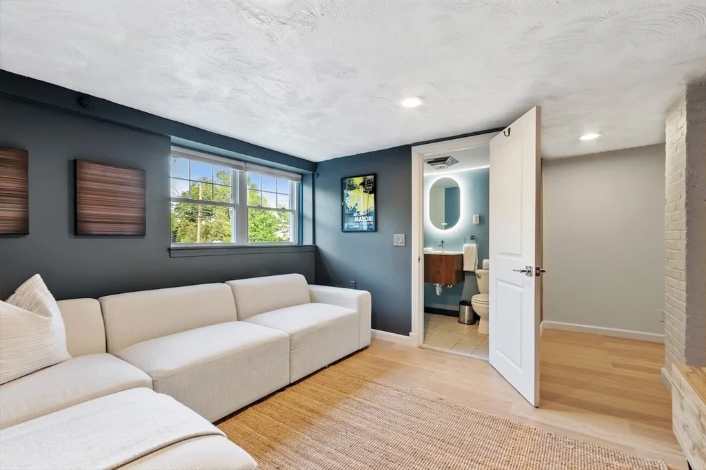Photo of 10 Ridge St