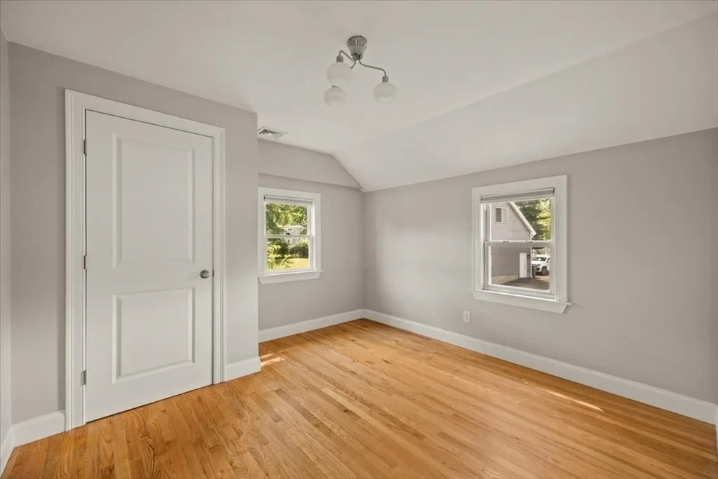 Photo of 62 Pleasant Cir