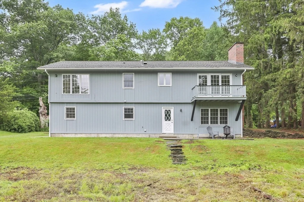 Photo of 210 Strong St