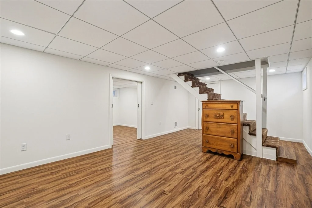 Photo of 15 Barbara Road