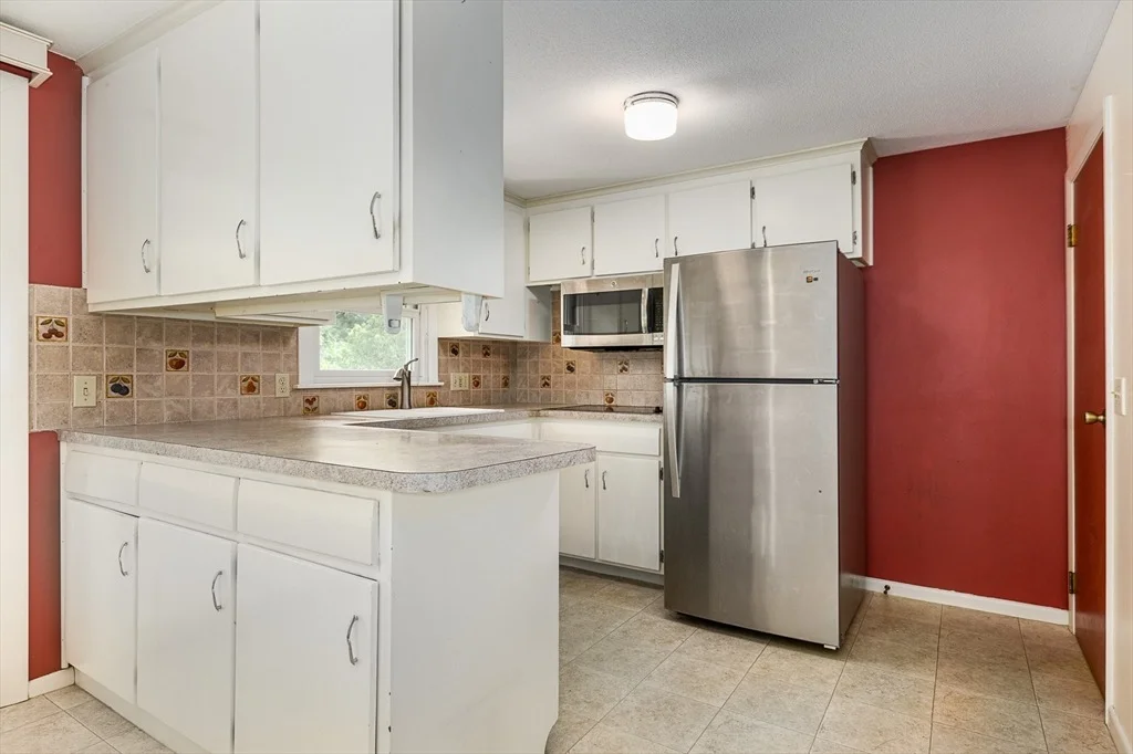 Photo of 124 Pondview Dr