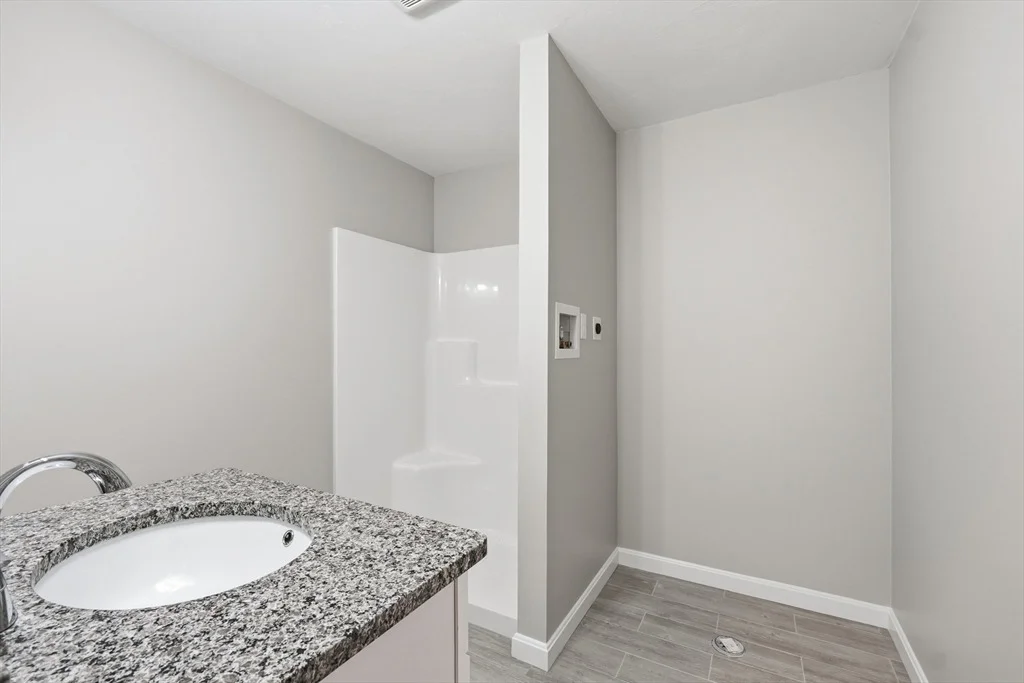 Photo of Unit A at 71 Pine St