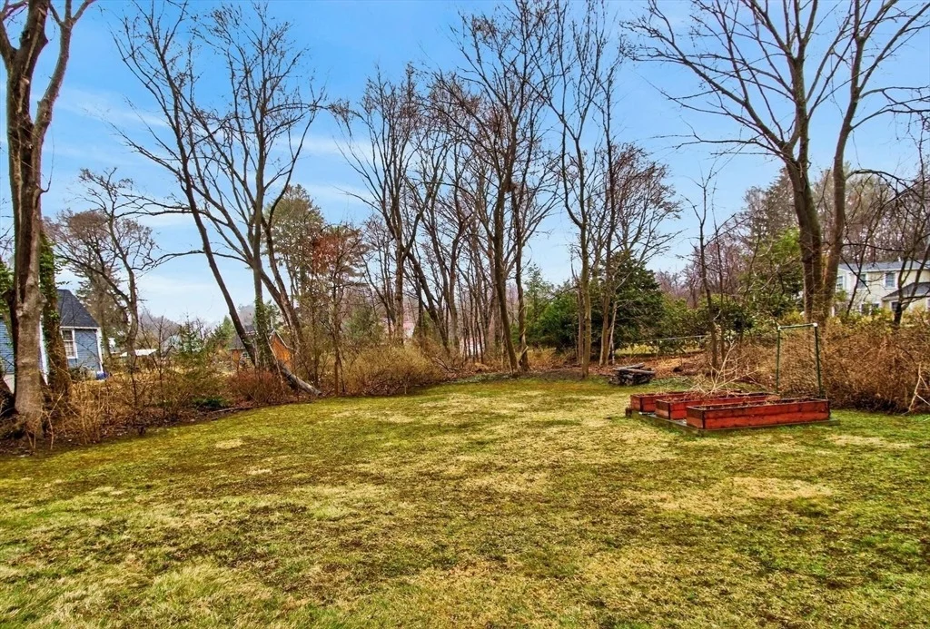 Photo of 52 Maple St