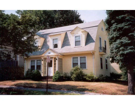 Photo of 80 William St