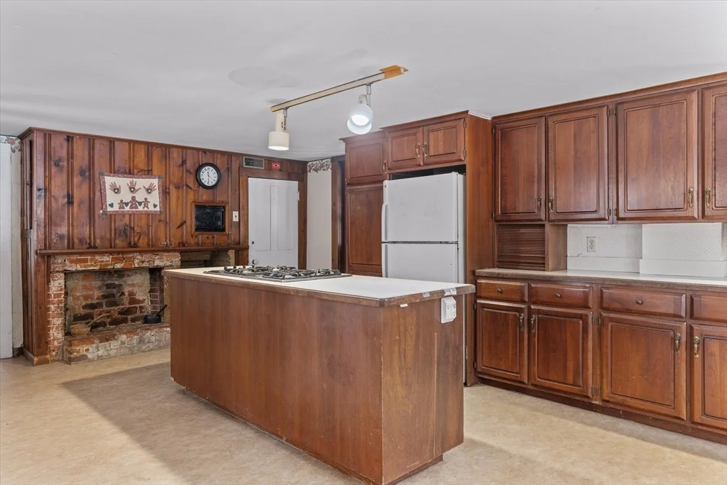Photo of 146 Elm St