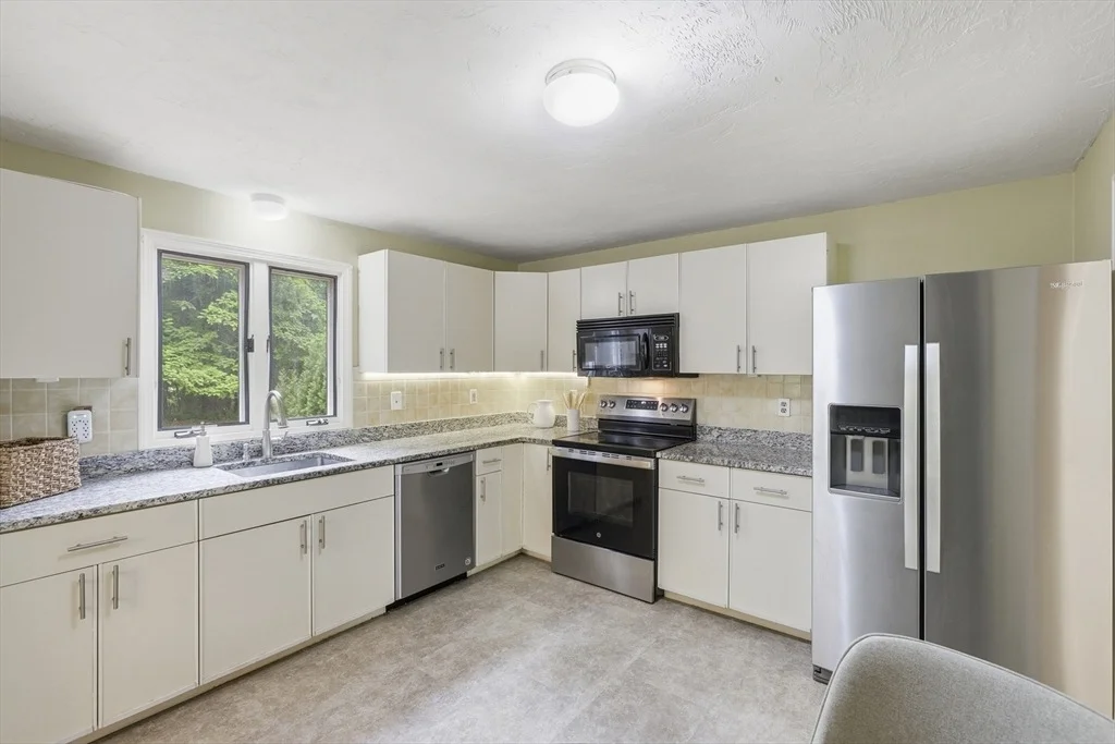 Photo of 51 Hosmer St