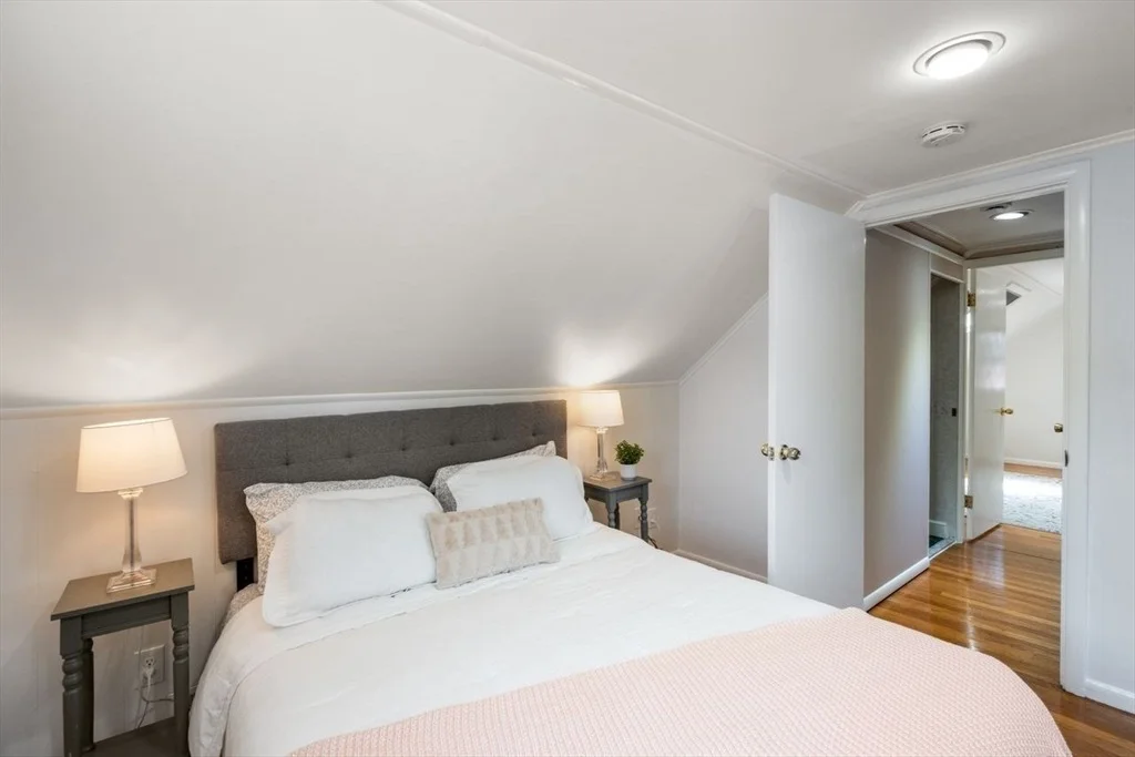 Photo of 21 Rose Dr