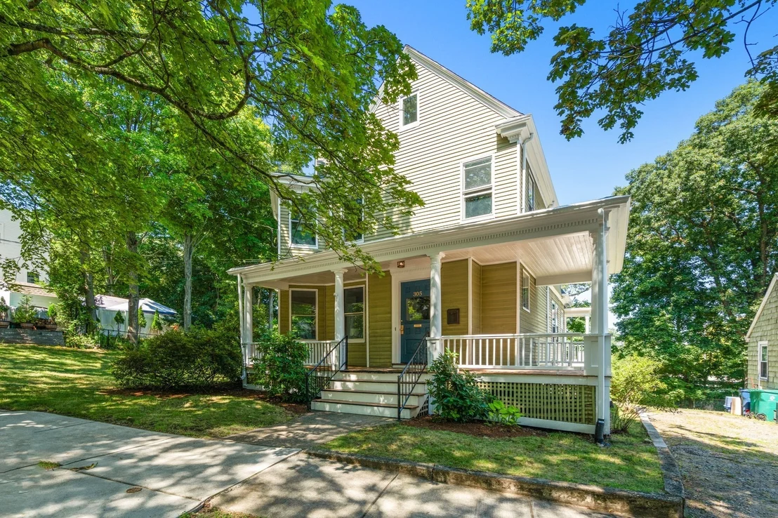 Photo of 305 Central Street