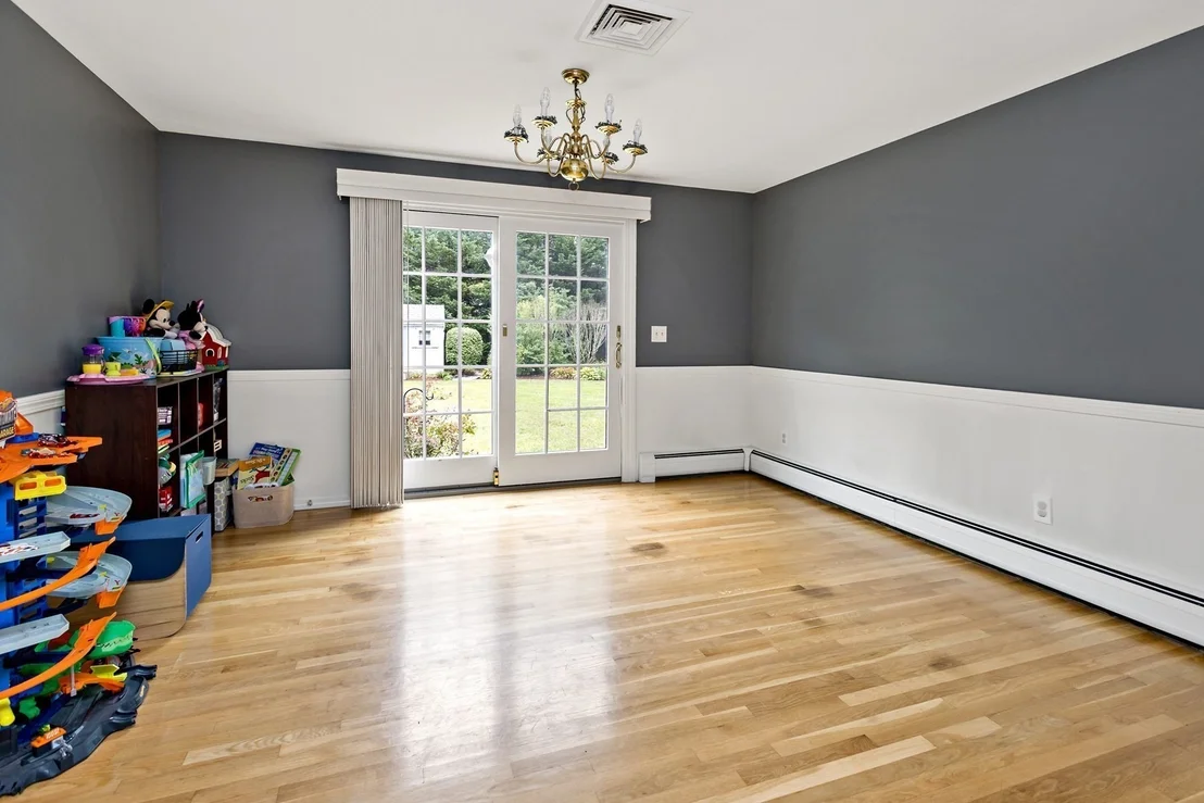 Photo of 348 Prince Hinckley Road