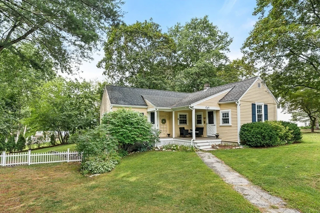 Photo of 8 Moore Road
