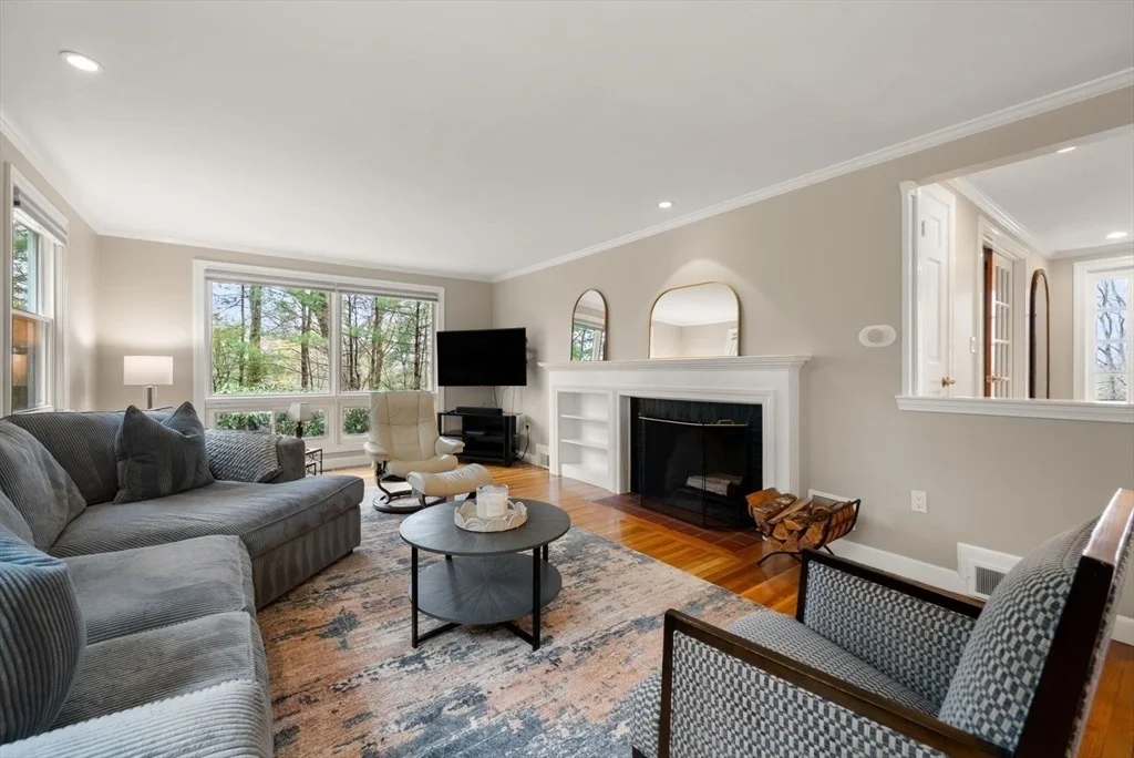 Photo of 11 Sterling Rd