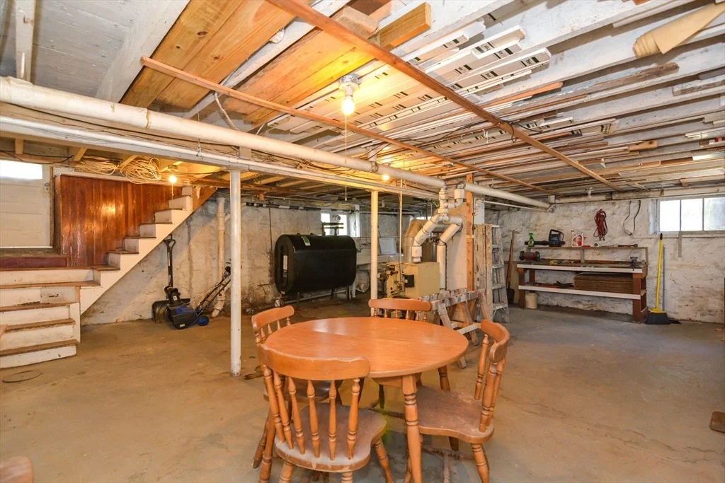 Photo of 25 Maple Ave.