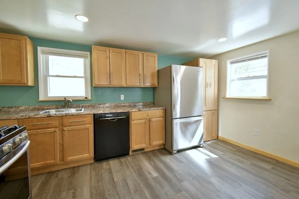 Photo of 160 Austin St