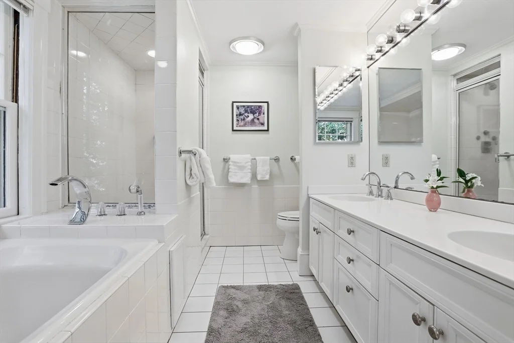 Photo of 42 Crescent Rd