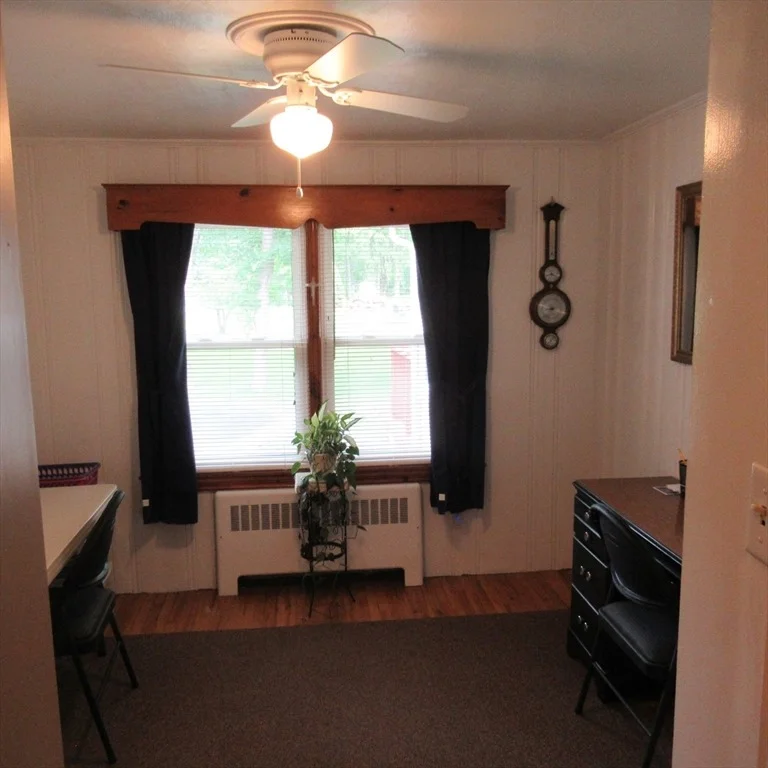 Photo of 82 Fox Ave