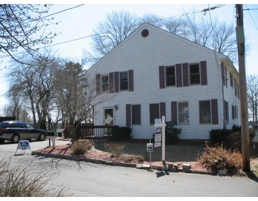 Photo of 10 Lagoon Ln