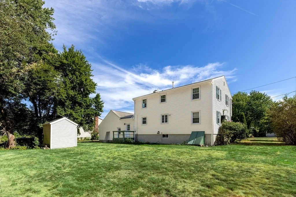 Photo of 20 Barbara Circle