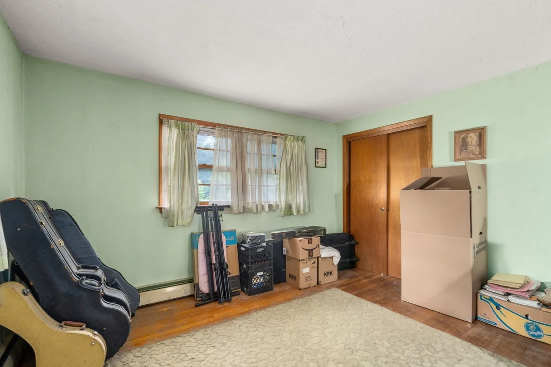 Photo of 10 Everett St