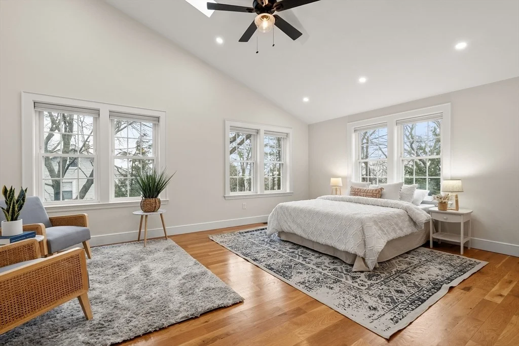 Photo of 24 Grandview Rd