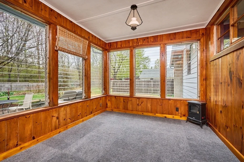 Photo of 56 Oak St