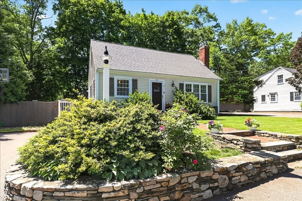 Photo of 52 Gerard Rd