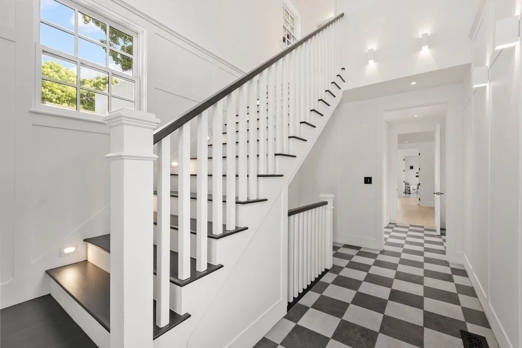 Photo of 55 Maple Avenue
