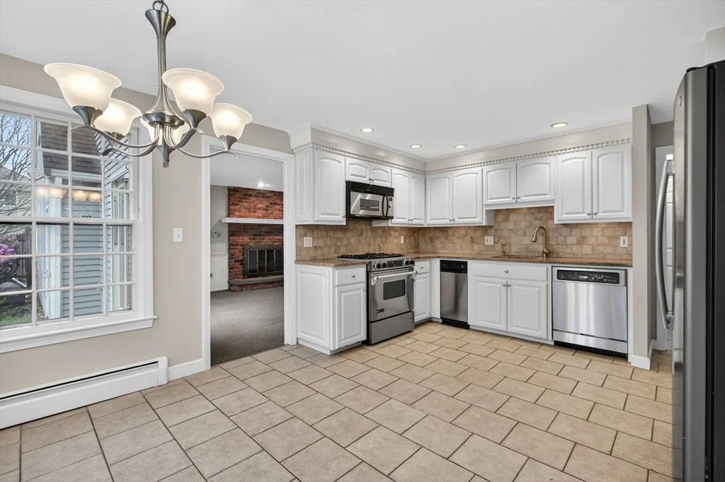 Photo of 10 Olympic Ln