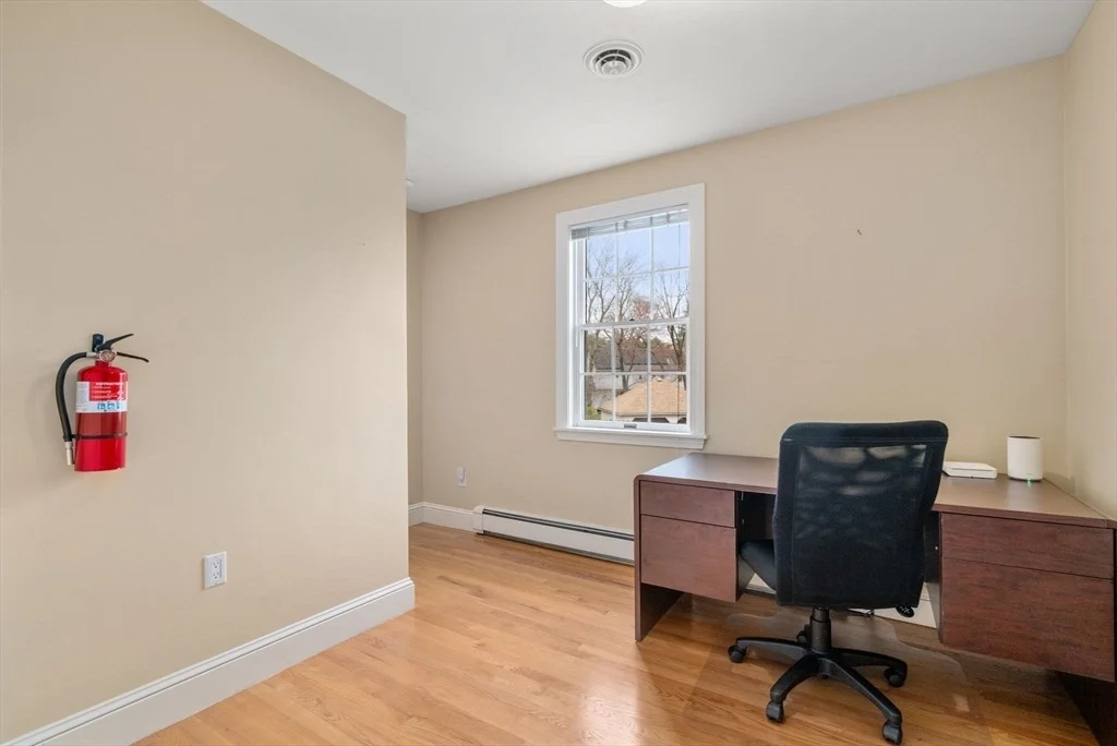 Photo of 1323 High Street-Culdesac