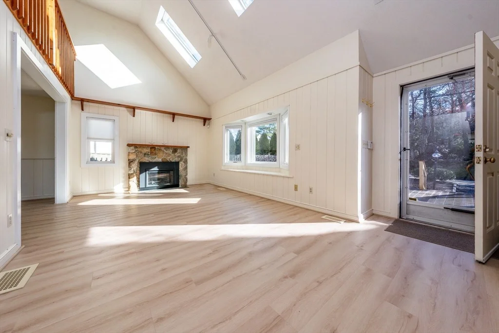 Photo of 71 Shore Drive