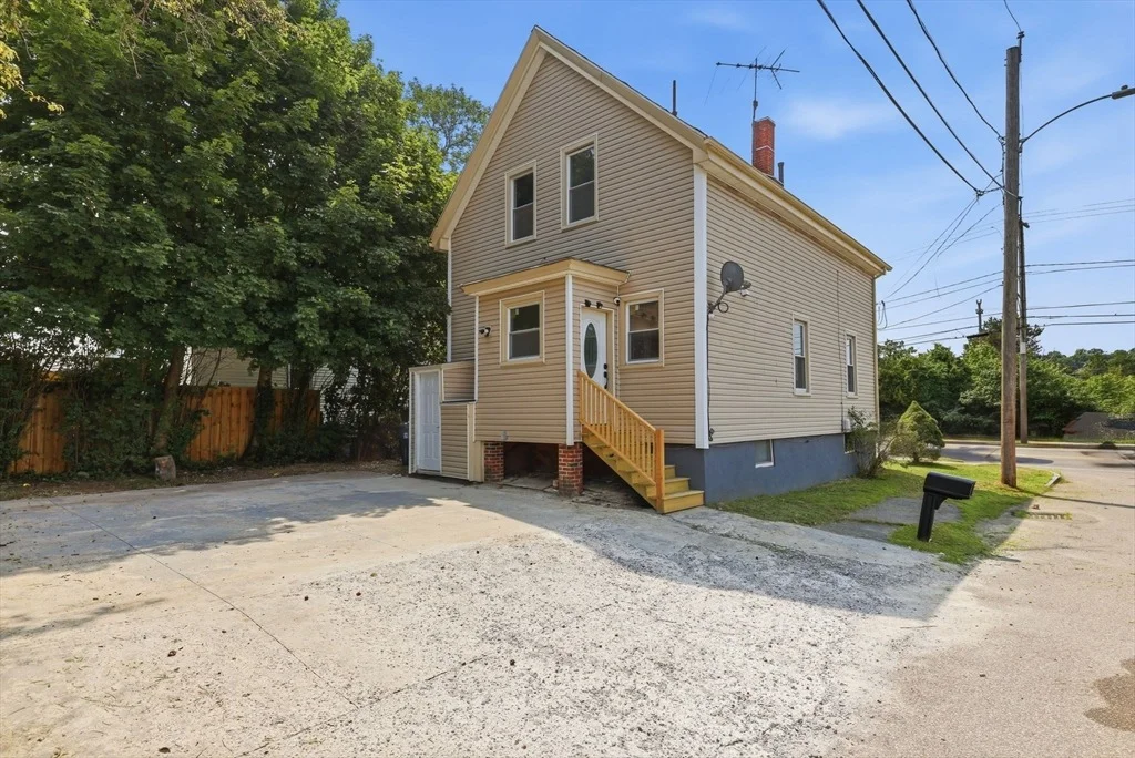 Photo of 222 Hamilton St