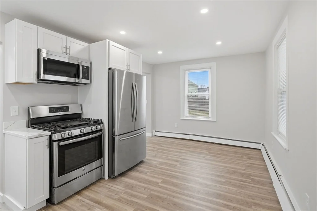 Photo of 128 Cleveland St