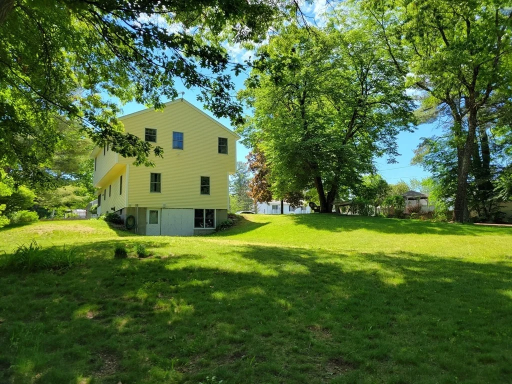 Photo of 107 Maple Rd