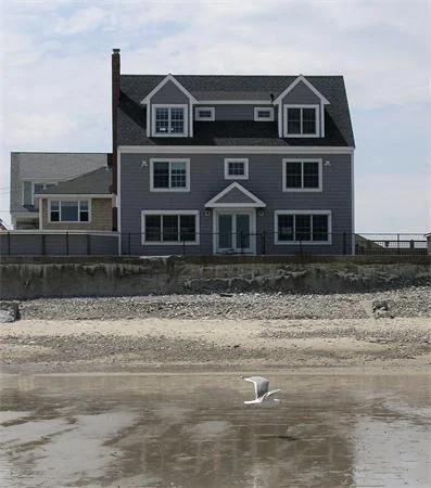 Photo of Unit OCEANFRONT at 4 13th Rd