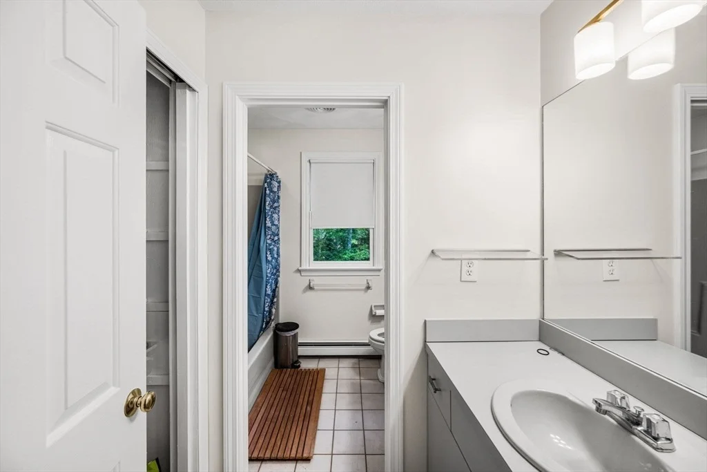 Photo of 4 Skyview Dr
