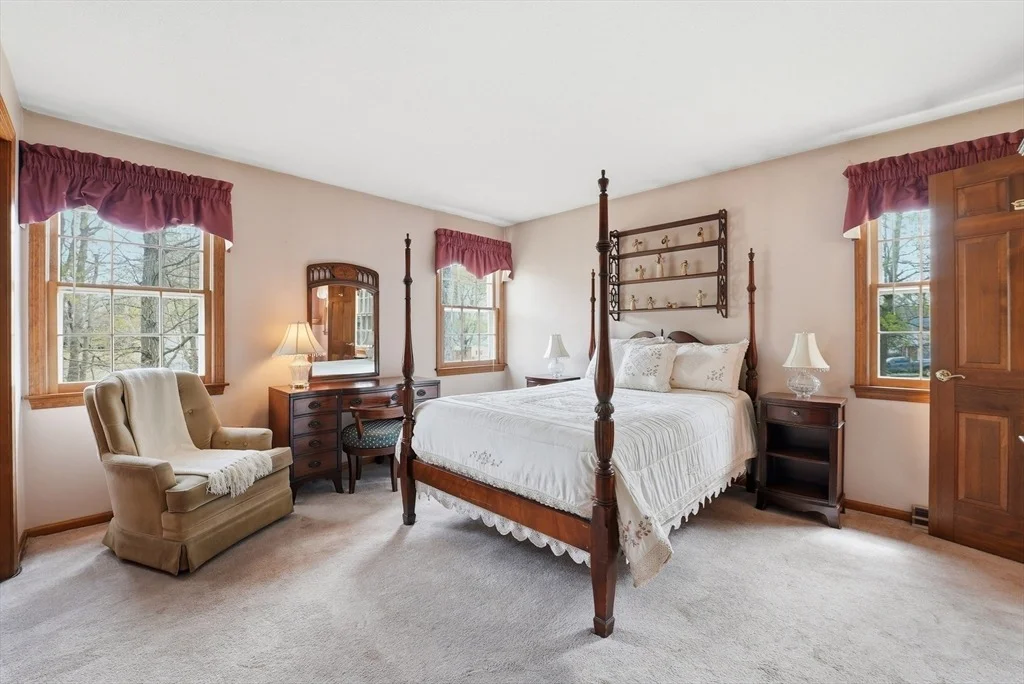 Photo of 9 Jennifer Dr