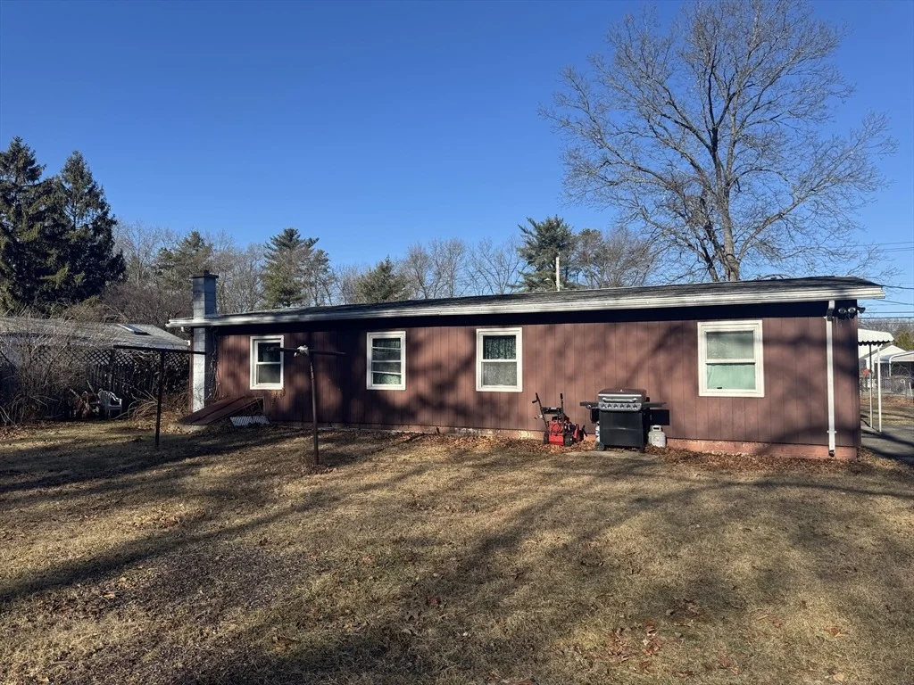 Photo of 70 Dupuis Rd