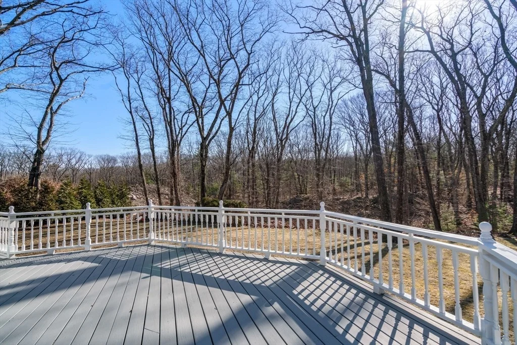 Photo of 85 Schoolmaster Ln