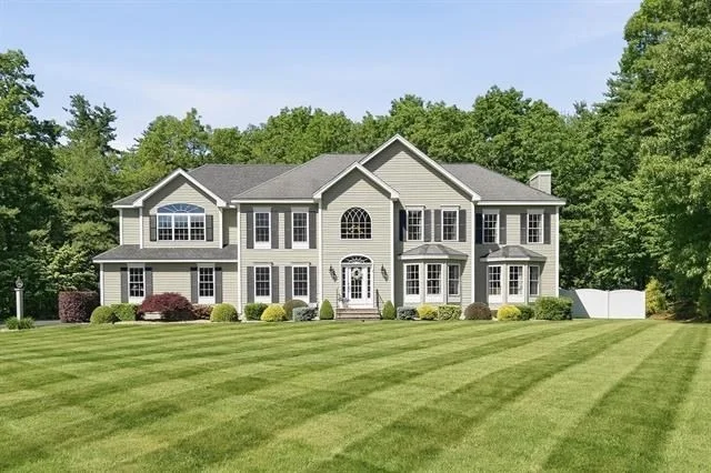 Photo of 7 Ballard Rd
