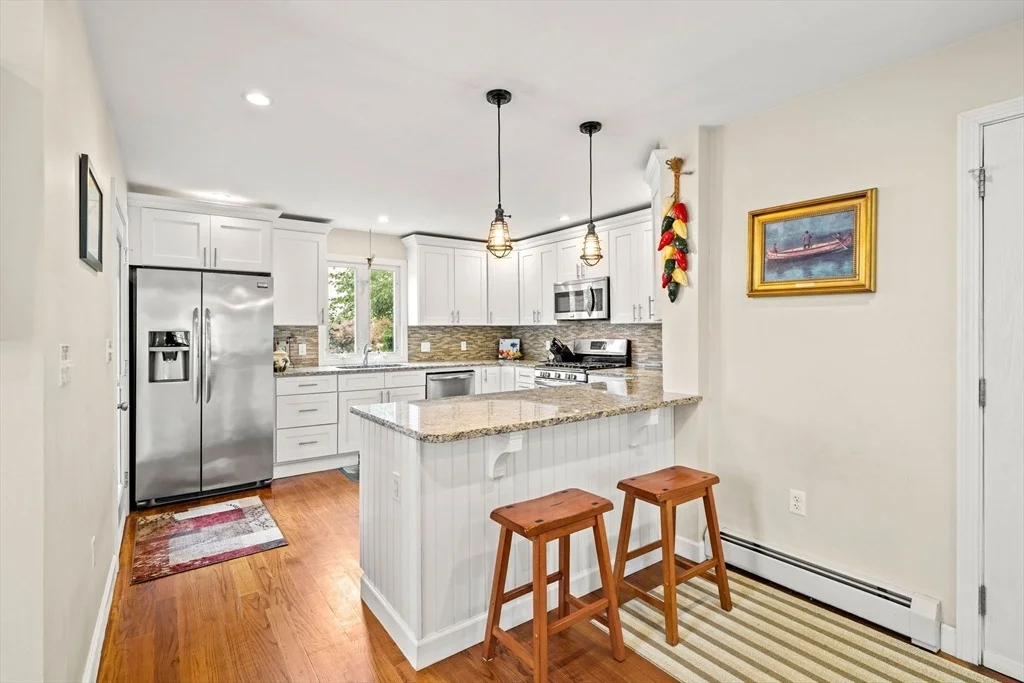 Photo of 15 Beacon St