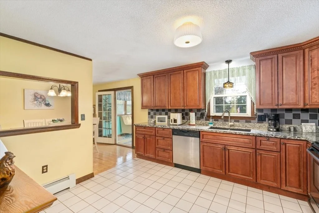 Photo of 15 Alexander Ave.