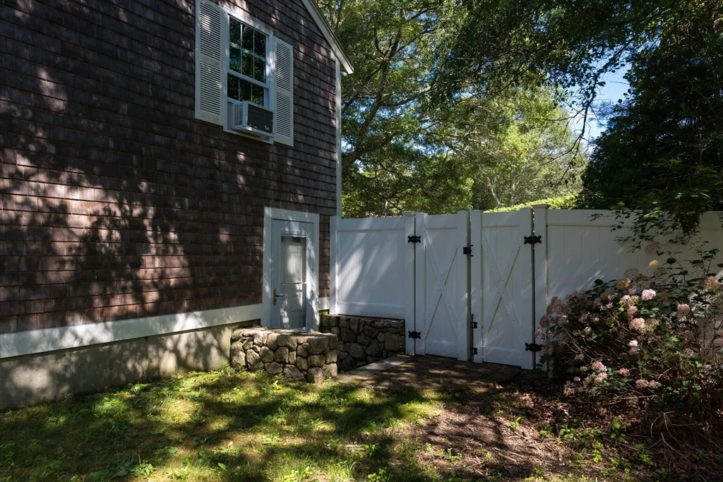 Photo of 35 Sharon Cir