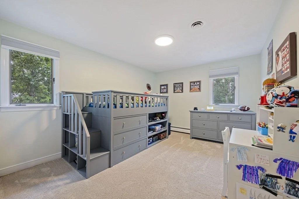 Photo of 42 Eisenhower Dr